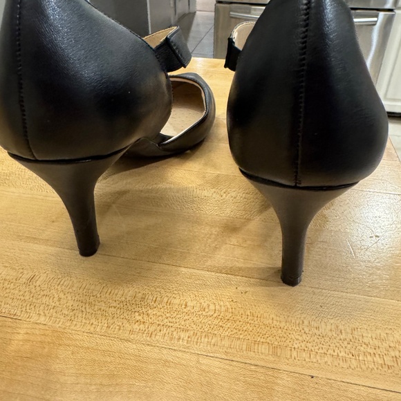 Shoes Life Stride size 9m - Picture 3 of 4